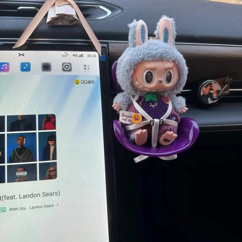 Labubu Car Safety Seat for 15–17cm Dolls – Kawaii Air Vent Accessory & Aromatherapy Clip