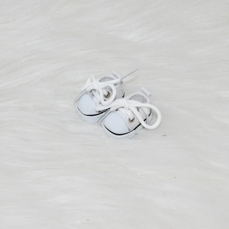 Designer-Inspired Track Suit Set for Labubu Dolls – Luxury Streetwear Style Outfit with Matching Top & Bottom