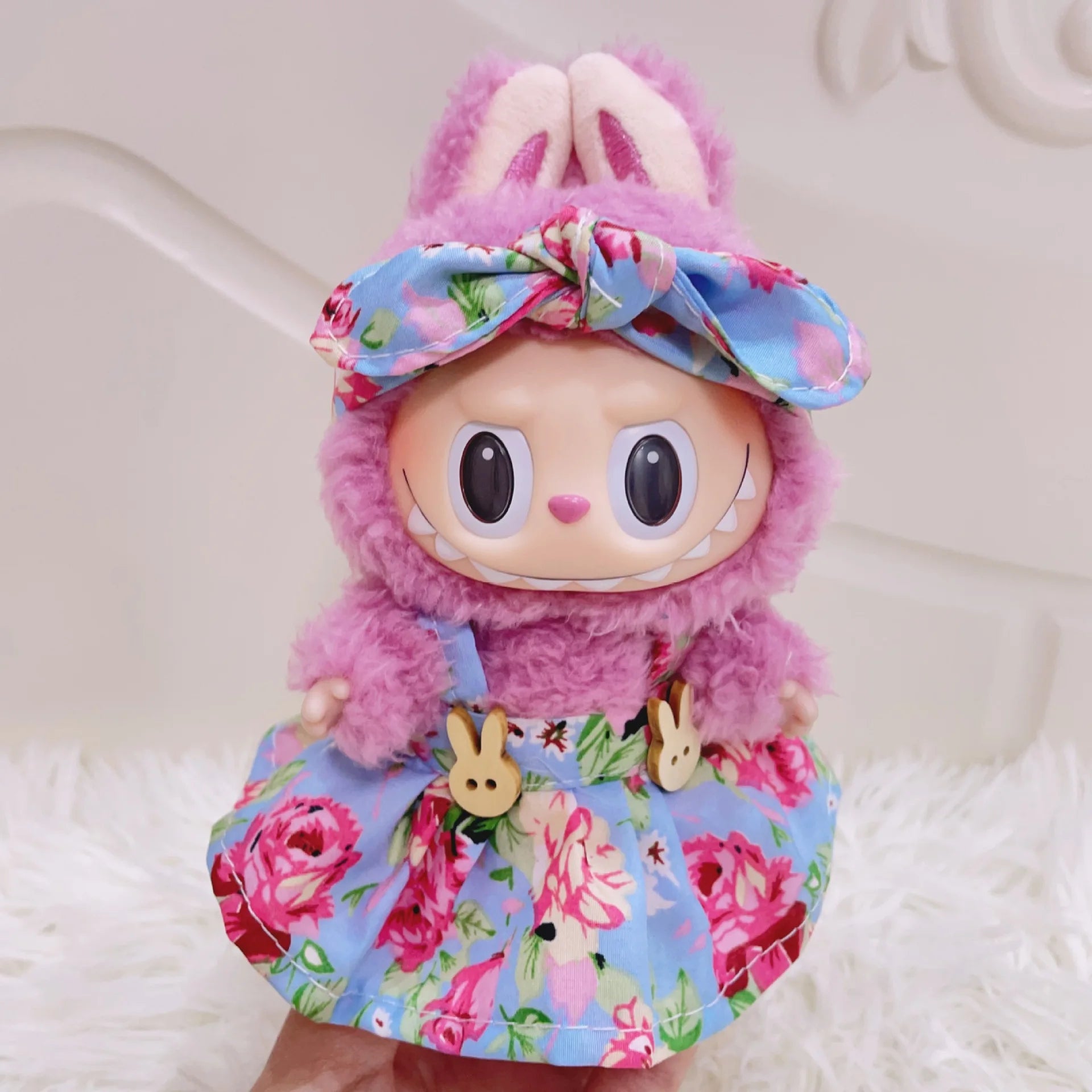 Labubu's Perfect Princess Dresses