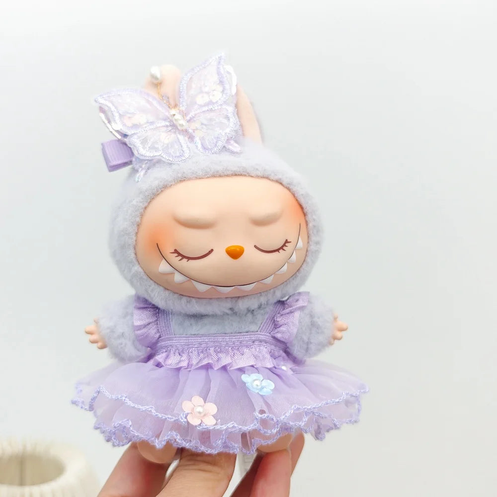 Labubu's Perfect Princess Dresses