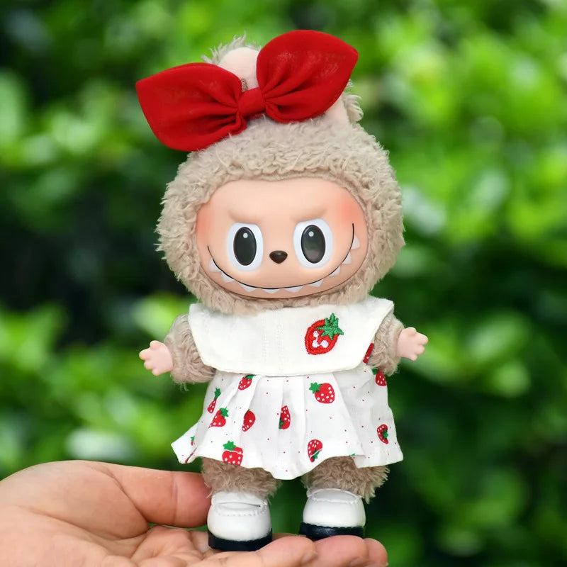 Labubu's Perfect Princess Dresses